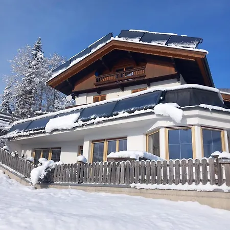 Haus Am Waldrand *