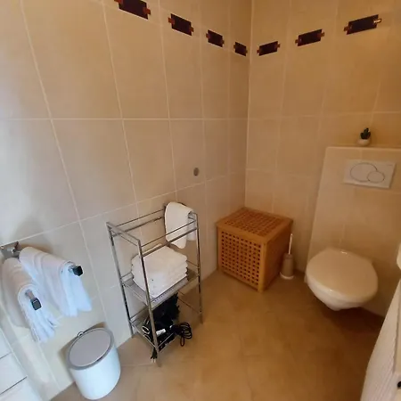 Haus Am Waldrand 아파트 *