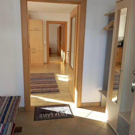 شقة Haus Am Waldrand